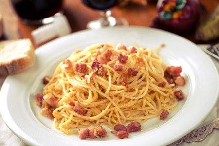 10 vini per… Gli spaghetti alla carbonara