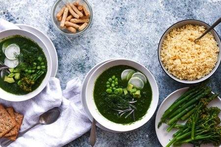 10 zuppe detox ideali per una dieta estiva bilanciata