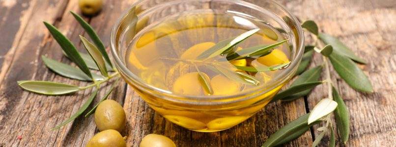 Come assaggiare l'olio extravergine d'oliva e perché acquistarne varie tipologie