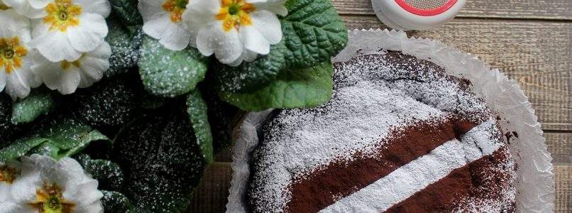 Anna in Casa: ricette e non solo: Torta cioccolatosa senza farina