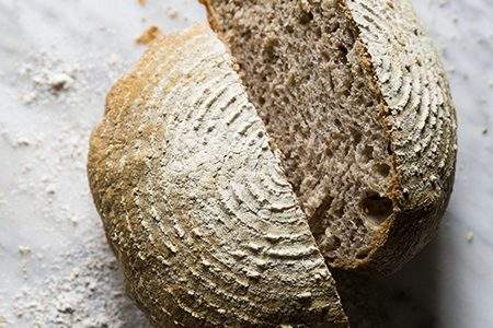 Pane al farro: ricetta con farina Manitoba