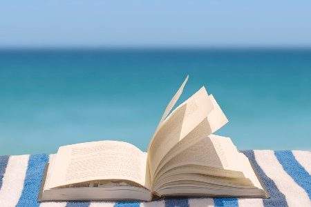 Luglio: 5 libri da leggere in vacanza
