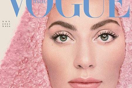 Il nuovo numero di Vogue Italia dedicato al trasformismo