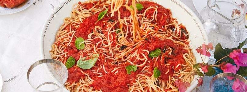 Ricetta Spaghetti al pomodoro «alla Ceraudo»