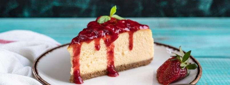 Cheesecake alle fragole con mascarpone: la ricetta più facile
