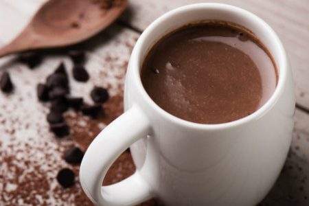 Cioccolata calda senza lattosio: come prepararla
