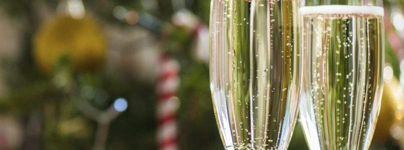 Menu delle feste natalizie a base di champagne