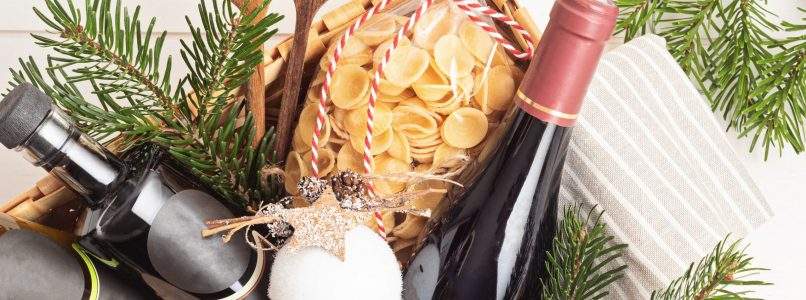 Regali di Natale gastronomici: tante idee sotto 100 euro