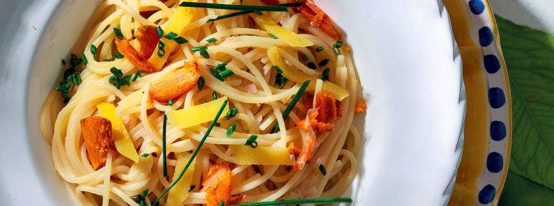 Ricetta Spaghetti con bottarga e limone salato