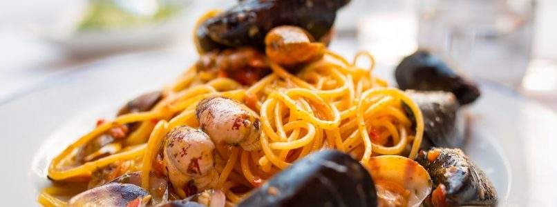Ricetta Spaghetti con sugo di pesce
