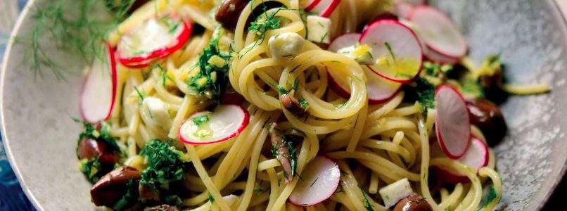 Ricetta Spaghetti freddi aromatici - La Cucina Italiana