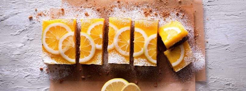 Ricetta Torta di biscotti e crema al limone