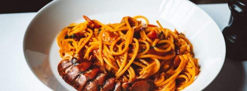 Spaghetti all'astice, la ricetta dello chef da fare a casa
| La Cucina Italiana