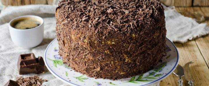 Torta Mimosa al cioccolato, la ricetta golosissima per la Festa della Donna