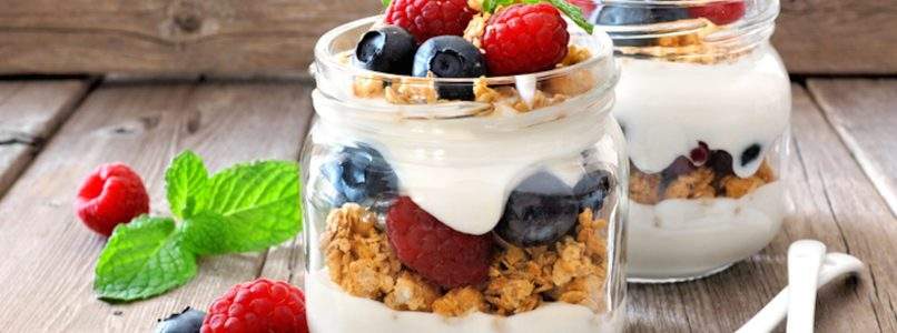 Yogurt greco a colazione: 10 idee